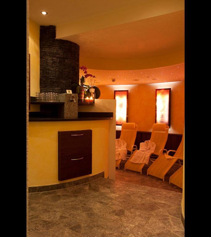 Hotel Garni Angela Ишгль Экстерьер фото