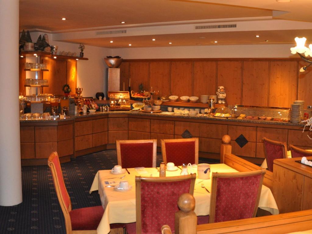 Hotel Garni Angela Ишгль Экстерьер фото